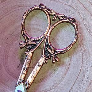 In Stock: NNK Dragonfly Scissors