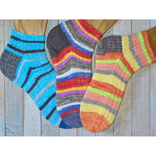 *NEW!* In Stock: Lepidoptera 2 Yarn Sets -- Original Club Extras - Image 2